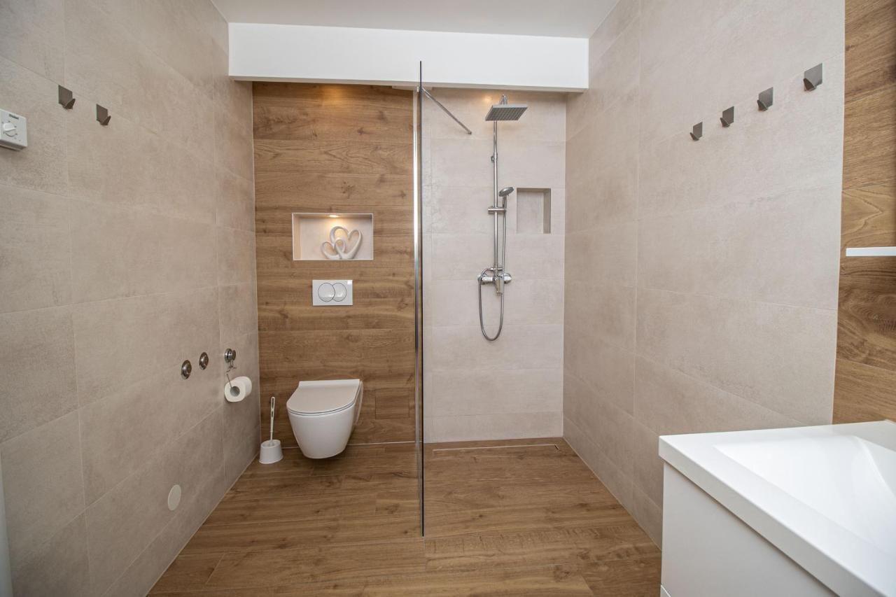 Apartmani Orion - Kasiopeja ヴィンコヴツィ エクステリア 写真